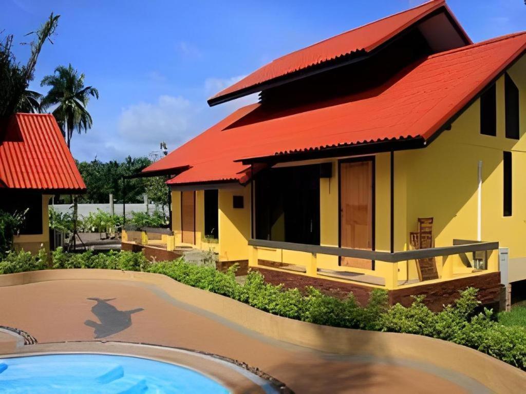 Tanisa Resort Chumphon Exteriör bild