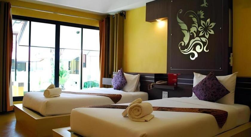 Tanisa Resort Chumphon Exteriör bild