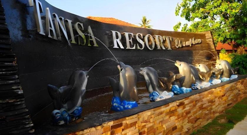 Tanisa Resort Chumphon Exteriör bild