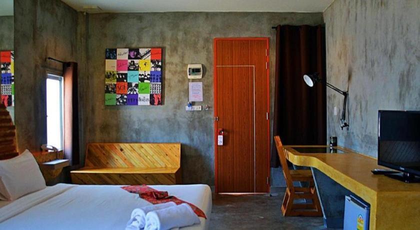 Tanisa Resort Chumphon Exteriör bild