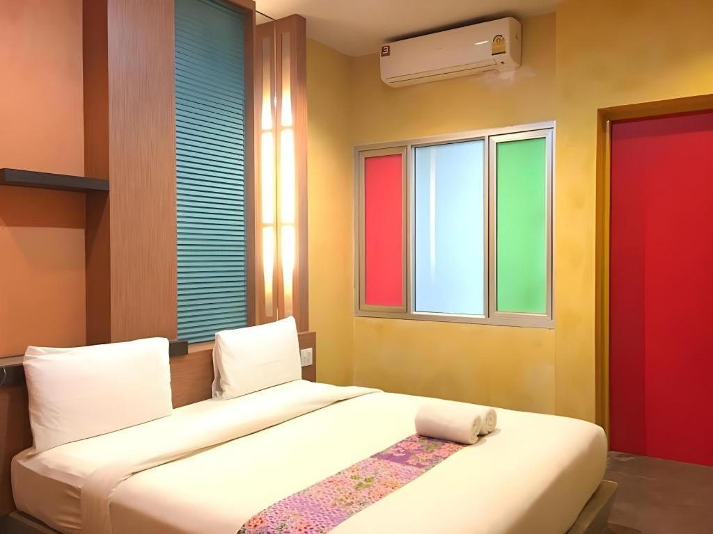 Tanisa Resort Chumphon Exteriör bild
